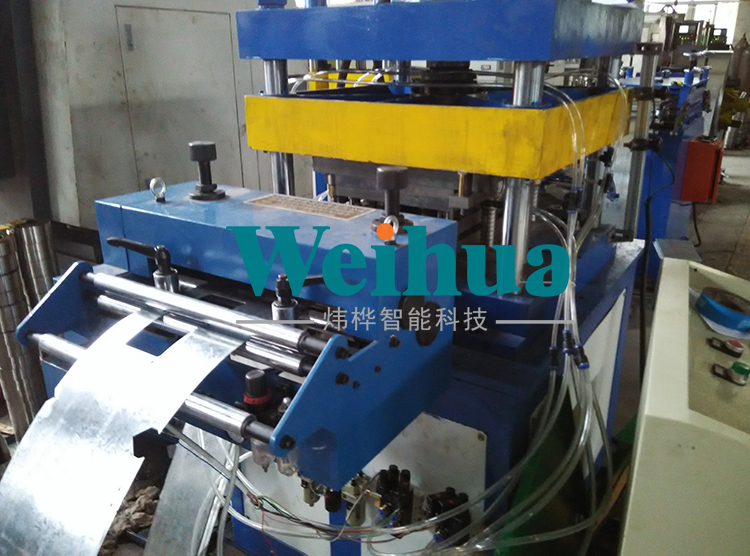 動力箱自動成型機(jī)  配電箱成型機(jī)