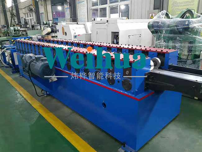 保險(xiǎn)柜自動(dòng)成型機(jī)