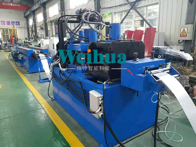 保險(xiǎn)柜自動(dòng)成型機(jī)